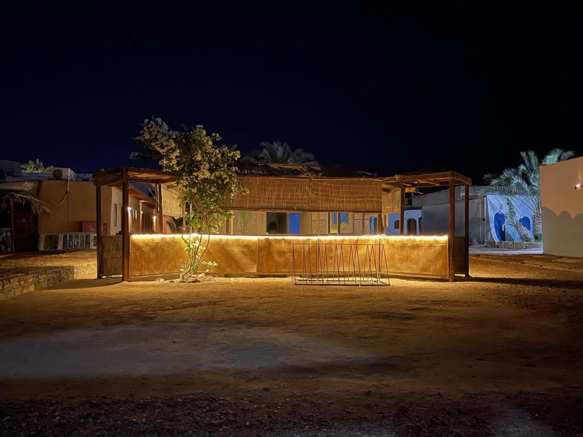 Dolphin Camp Hotel Dahab Buitenkant foto