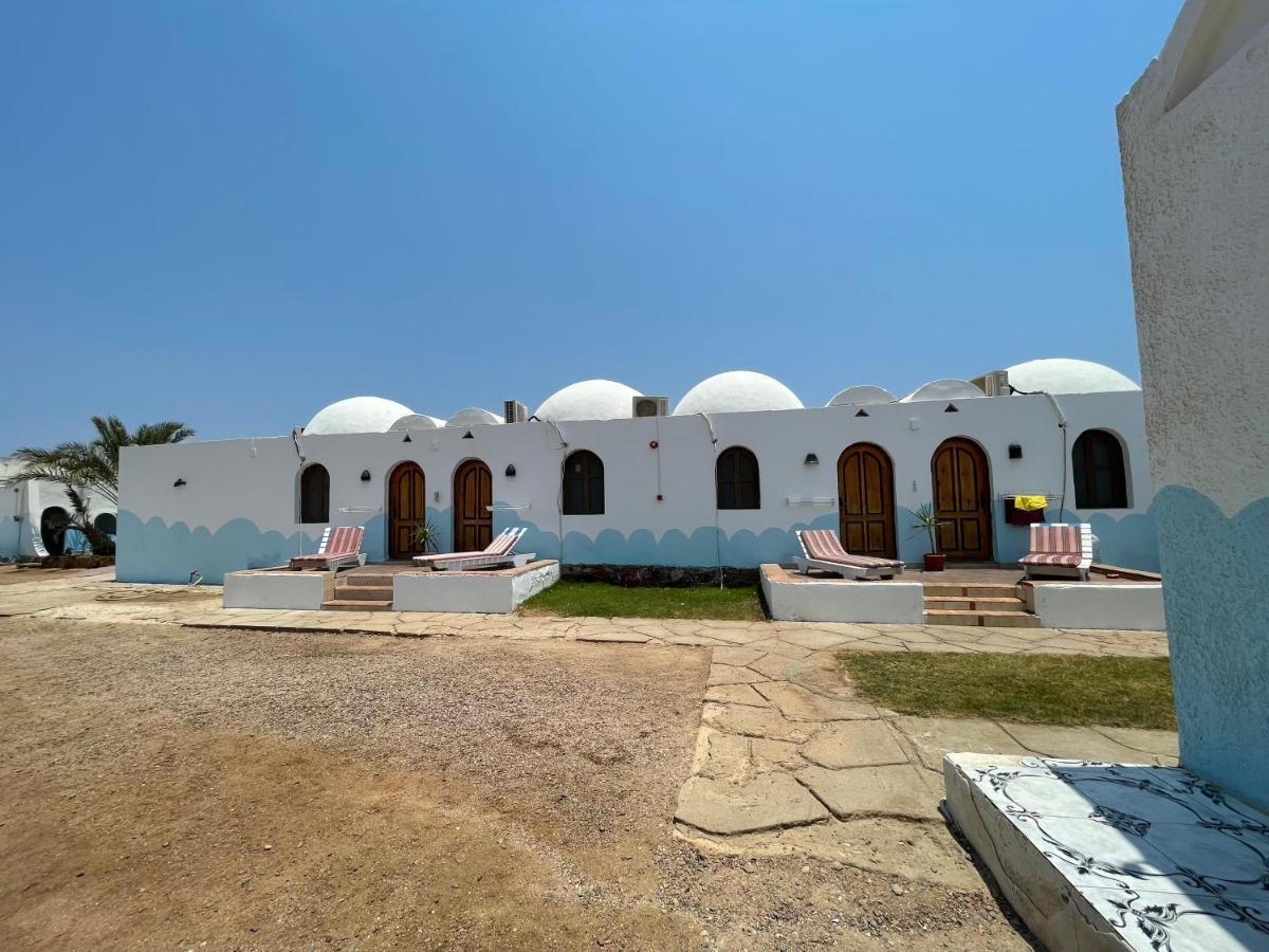 Dolphin Camp Hotel Dahab Buitenkant foto