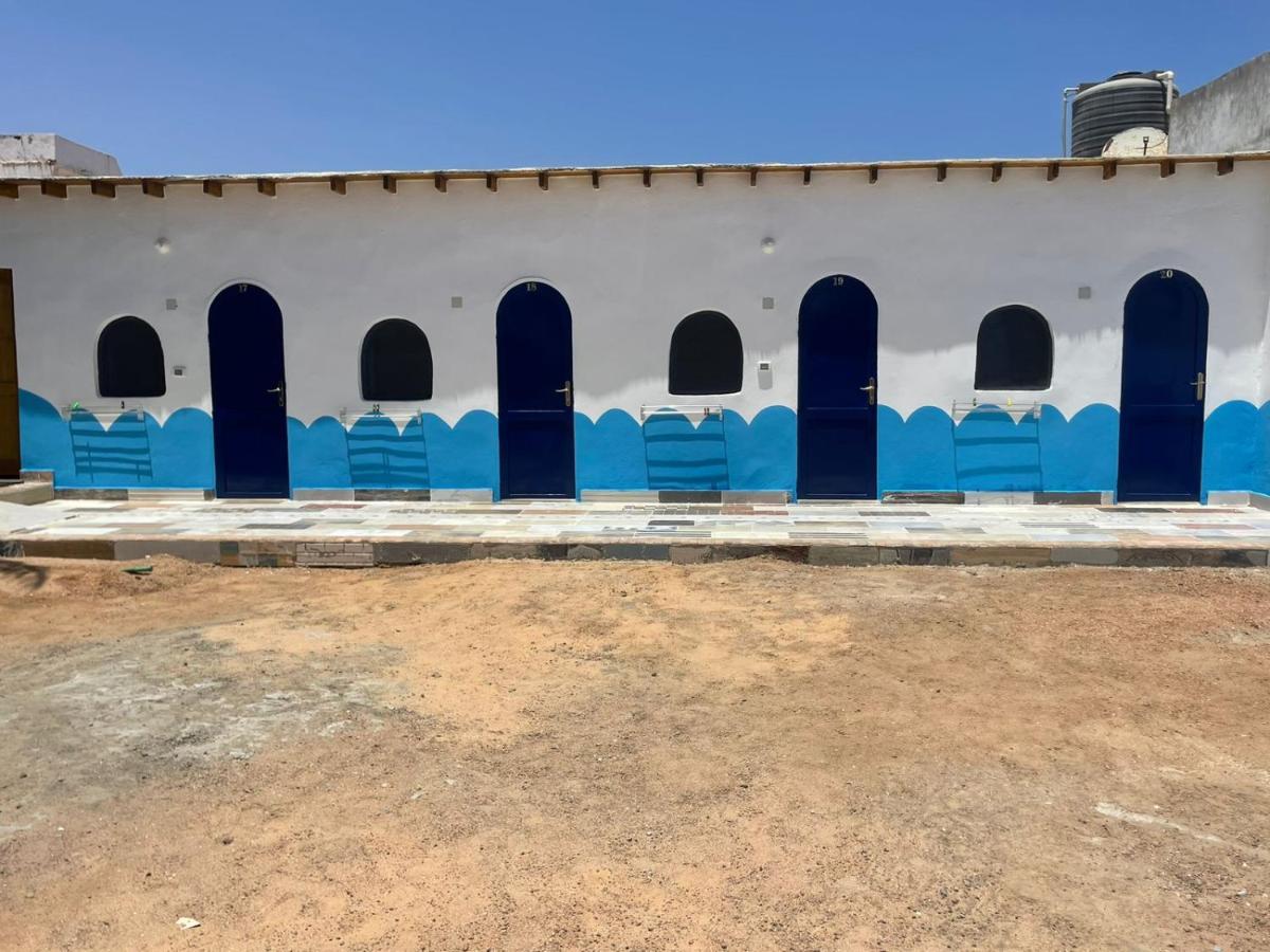 Dolphin Camp Hotel Dahab Buitenkant foto